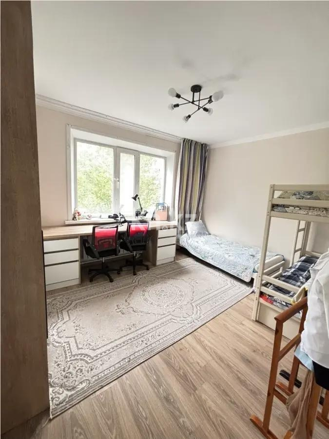 Продажа 4-комнатной квартиры, 79 м² в Караганде - фото 3