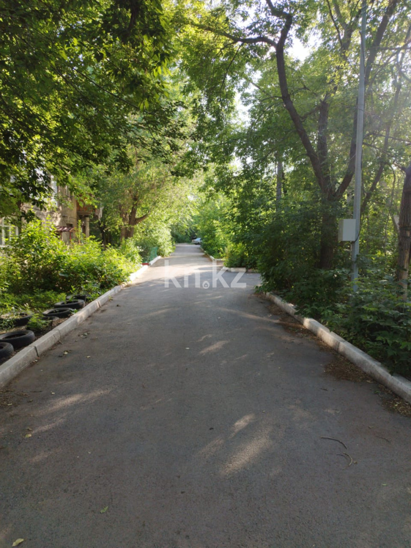 Продажа 1-комнатной квартиры, 32 м², ул. Западная, дом  93 в Караганде - фото 2