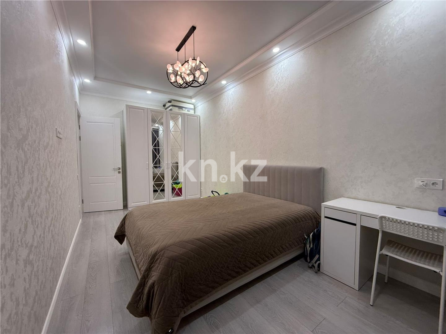 Продажа 3-комнатной квартиры, 91 м² в Караганде - фото 2