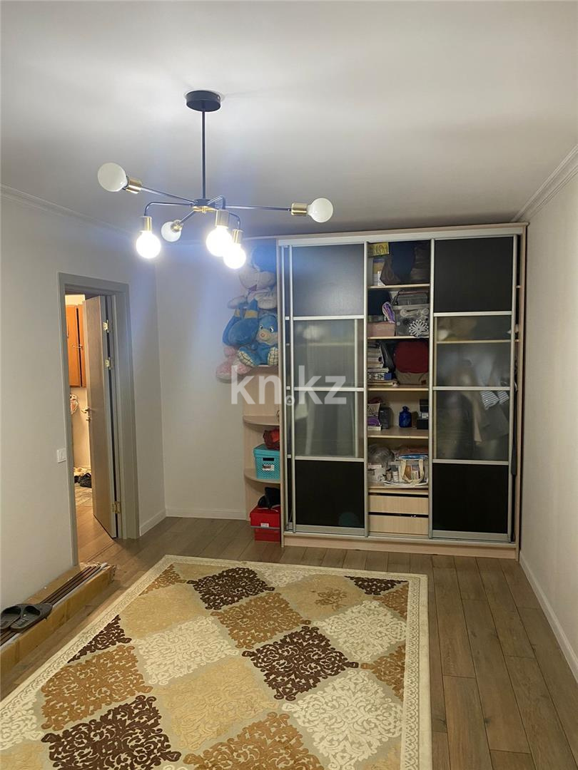 Продажа 5-комнатной квартиры, 100 м², 6-й мкр. в Темиртау - фото 11