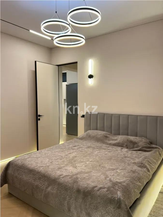 Продажа 3-комнатной квартиры, 70 м², ул. Утеген батыра, дом  11в в Алматы - фото 3