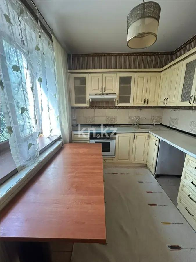 Продажа 3-комнатной квартиры, 70 м², пр. Жибек жолы, дом  6 в Алматы - фото 2