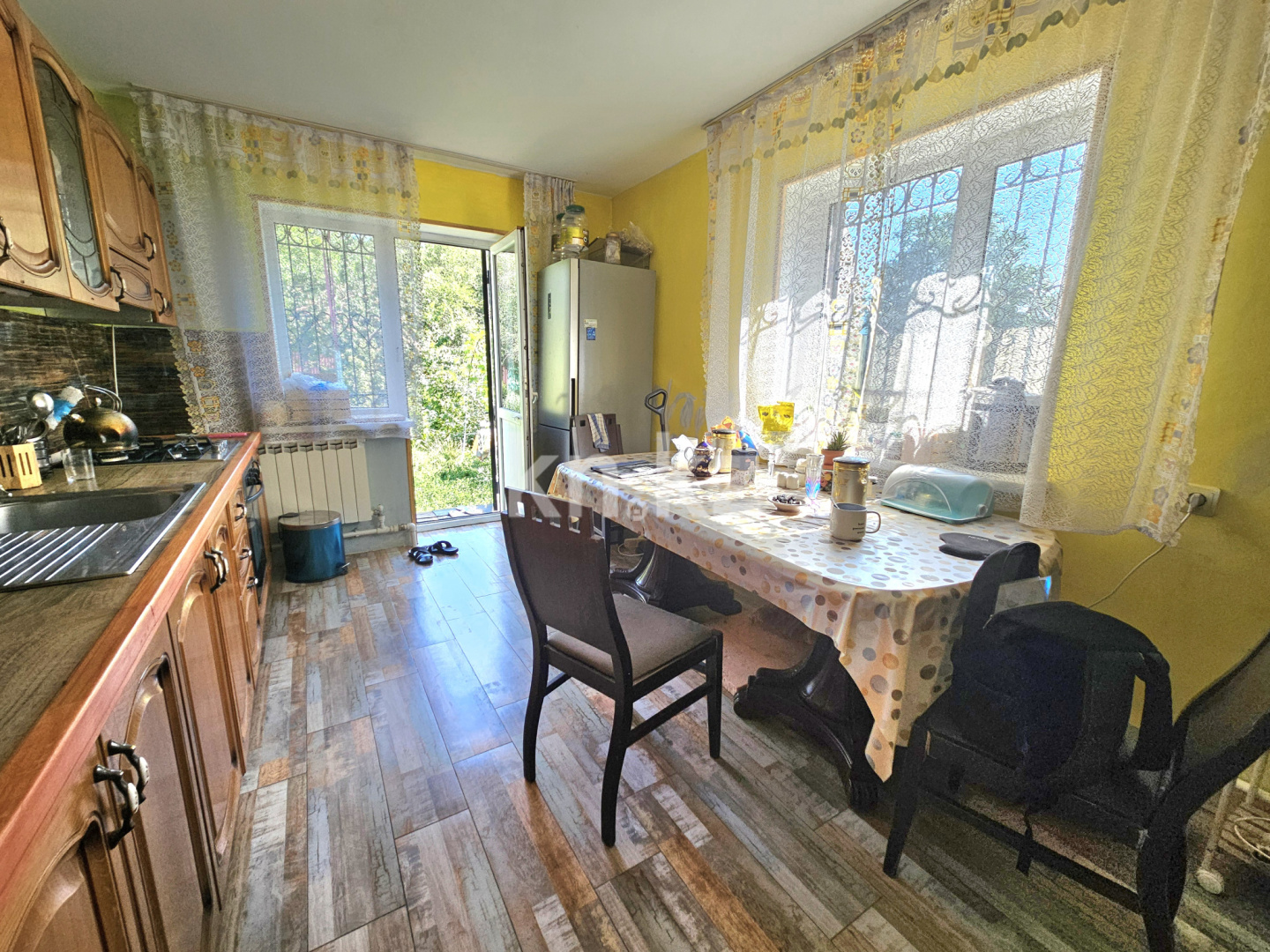 Продажа 5-комнатного дома, 150 м², ул. Есенберлина в Алматы