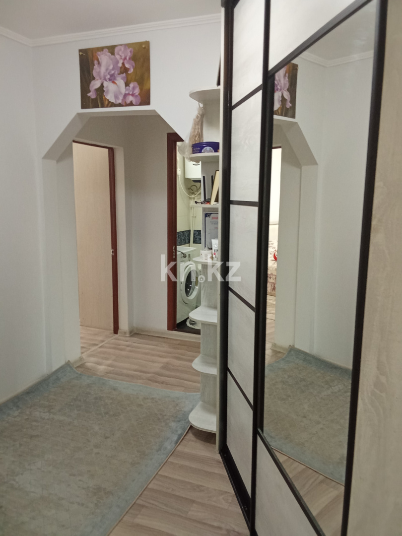 Продажа 3-комнатной квартиры, 63 м², мкр-н Степной-3, дом  7 в Караганде - фото 3