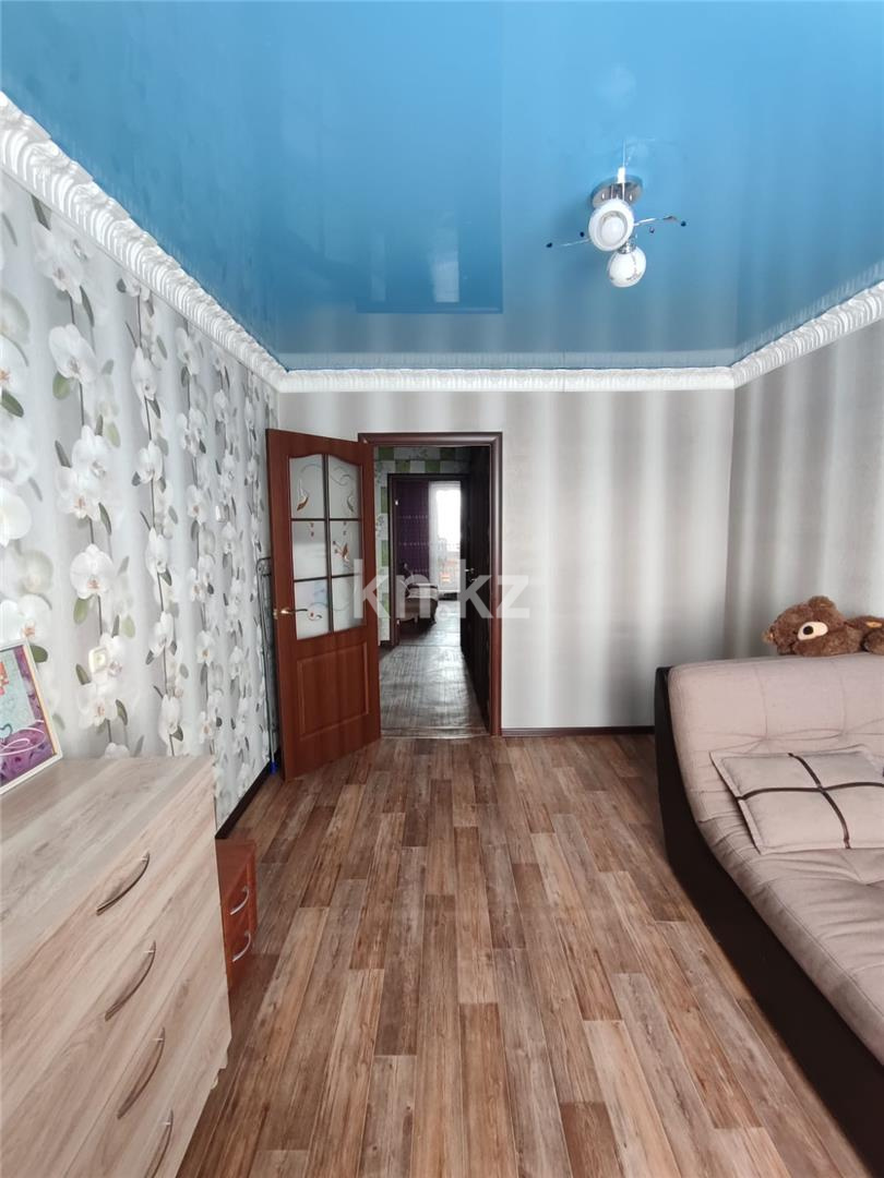 Продажа 3-комнатной квартиры, 66 м², мкр. Восток-2 в Караганде - фото 3
