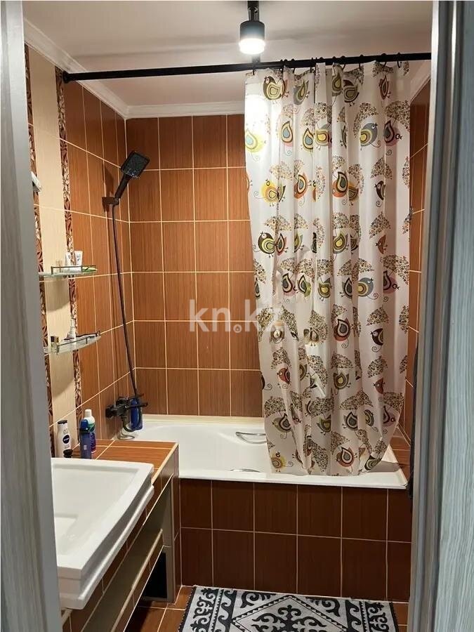 Продажа 2-комнатной квартиры, 65.1 м² в Алматы - фото 2