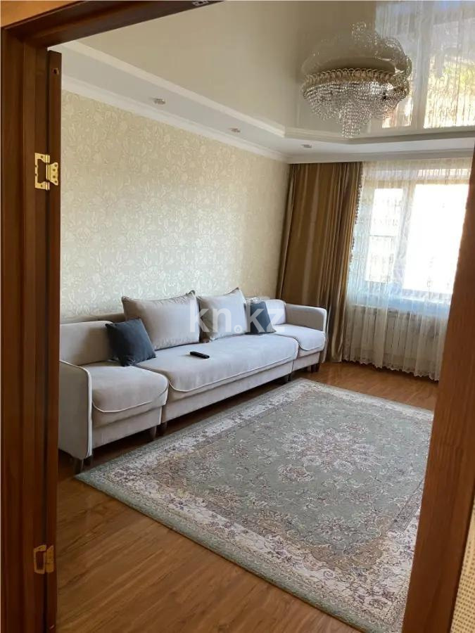Продажа 3-комнатной квартиры, 76 м², пр. Абылай хана, дом  27/4 в Астане
