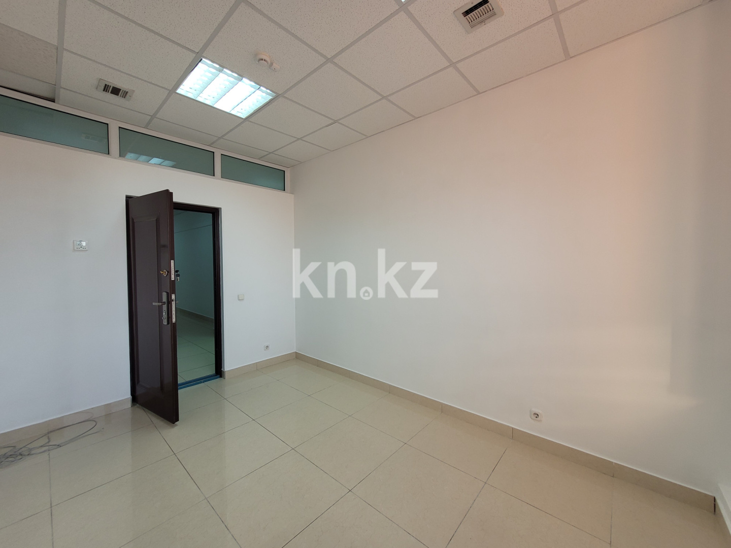 Аренда , пр. Бухар-жырау, дом  57 в Караганде - фото 4