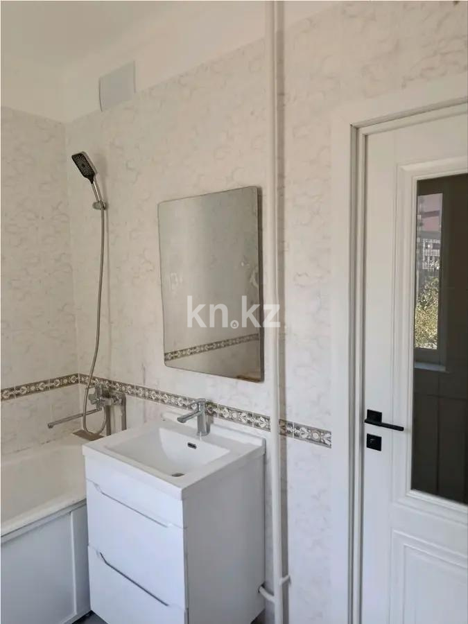 Продажа 2-комнатной квартиры, 53 м², мкр-н Мамыр-3, дом  1 в Алматы - фото 5