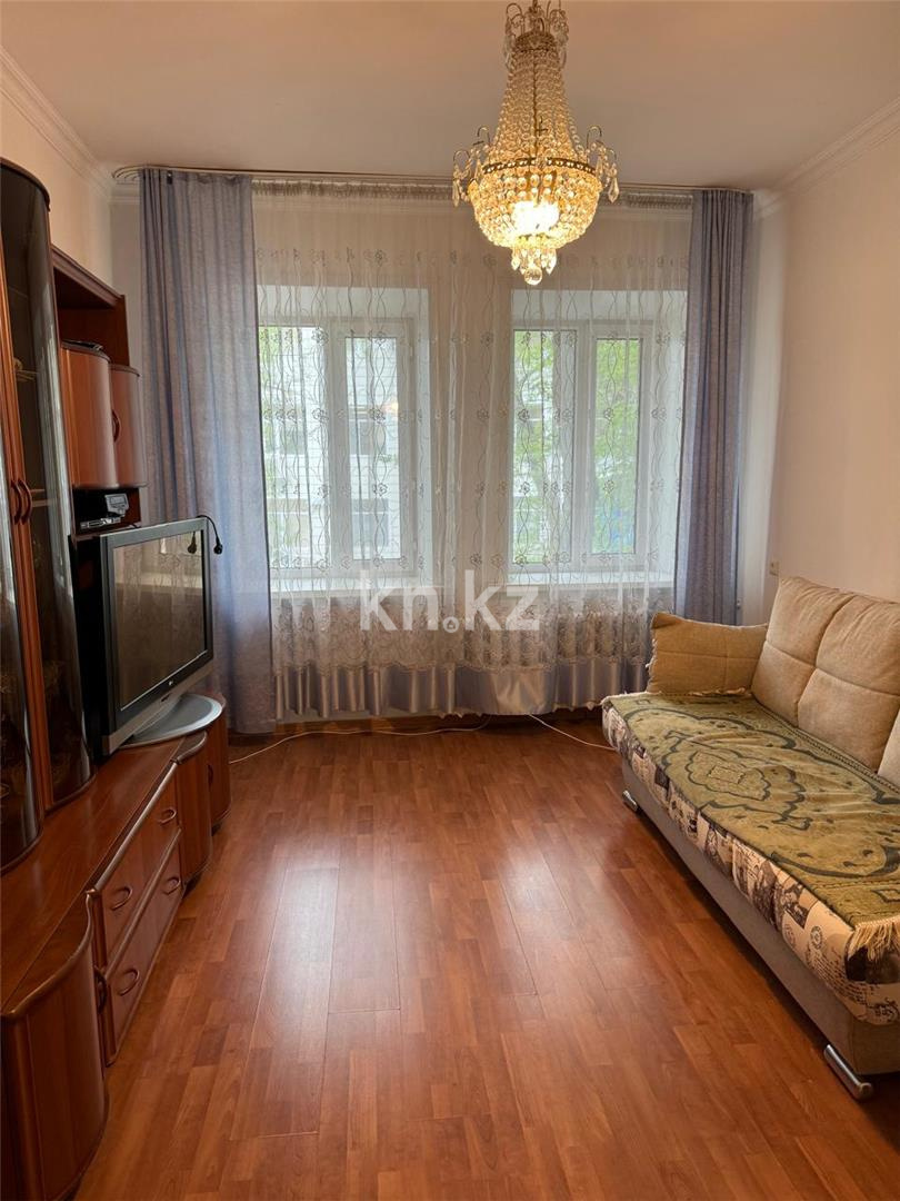 Продажа 3-комнатной квартиры, 65 м², ул. Чкалова в Караганде - фото 2