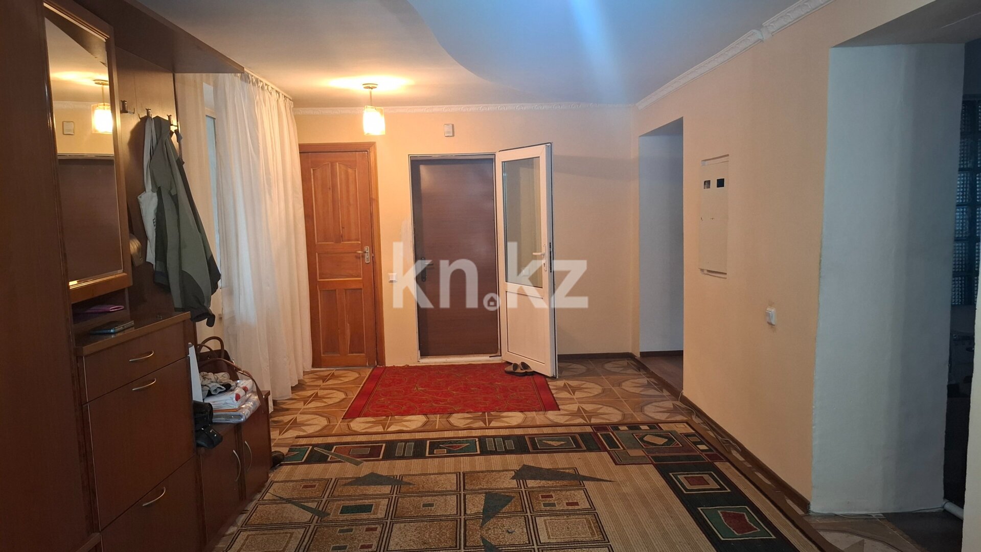 Продажа 5-комнатного дома, 300 м² в Караганде - фото 7