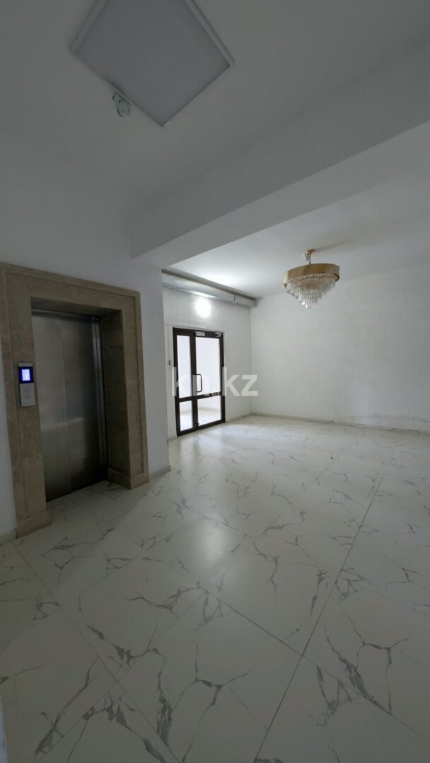 Продажа 3-комнатной квартиры, 99.7 м² в Уральске - фото 6
