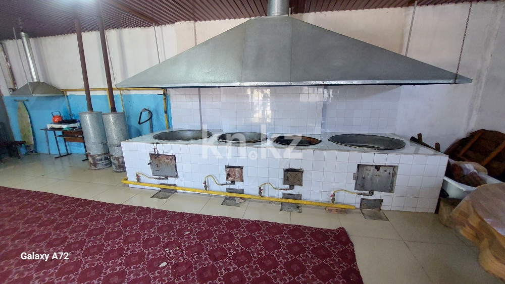 Продажа , 1622 м², Сайрам мкр-н, дом  1111 в Шымкенте - фото 14