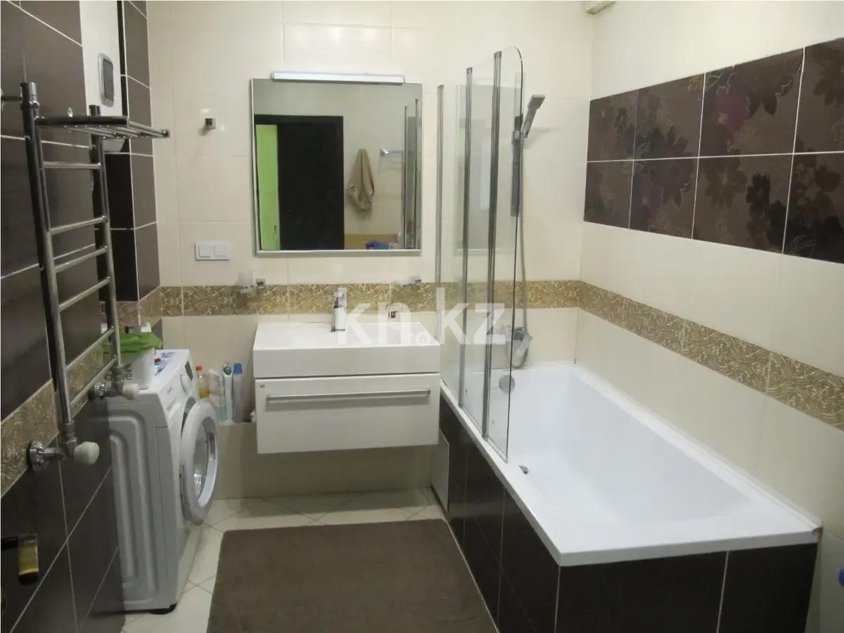 Продажа 2-комнатной квартиры, 90.1 м², ул. Варламова, дом  33 в Алматы - фото 4