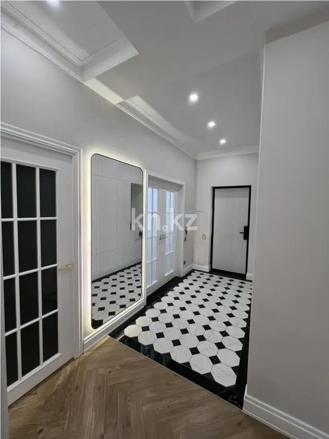 Продажа 3-комнатной квартиры, 102.5 м², ул. Аманжолова, дом  22а в Астане - фото 7