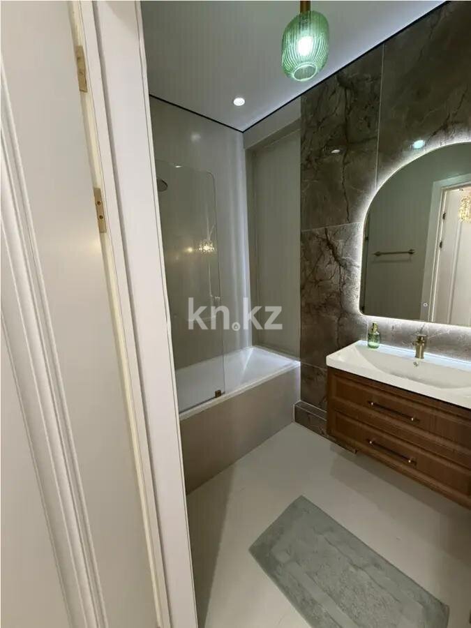 Продажа 4-комнатной квартиры, 130 м² в Астане - фото 5