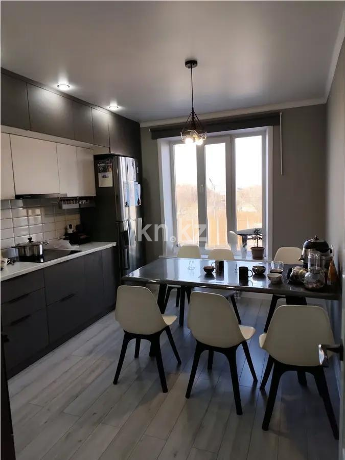 Продажа 4-комнатной квартиры, 130 м², ул. Сатыбалдина, дом  28/4 в Караганде - фото 5