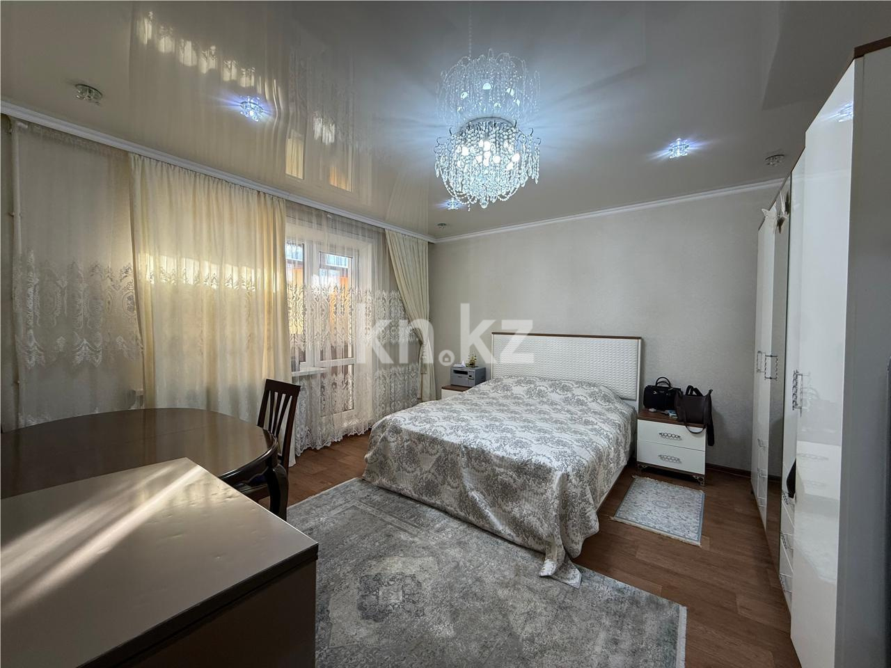 Продажа 4-комнатной квартиры, 84 м² в Караганде