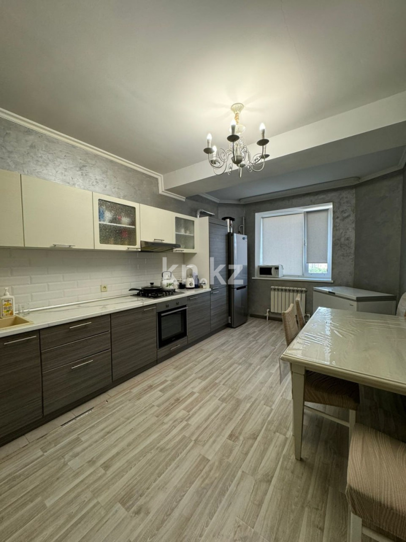 Продажа 3-комнатной квартиры, 109 м² в Актобе