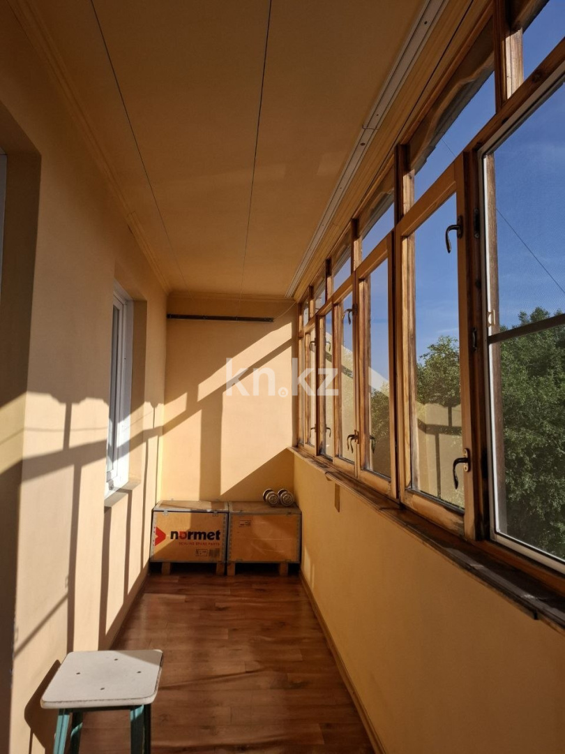 Продажа 2-комнатной квартиры, 54 м² в Усть-Каменогорске - фото 4