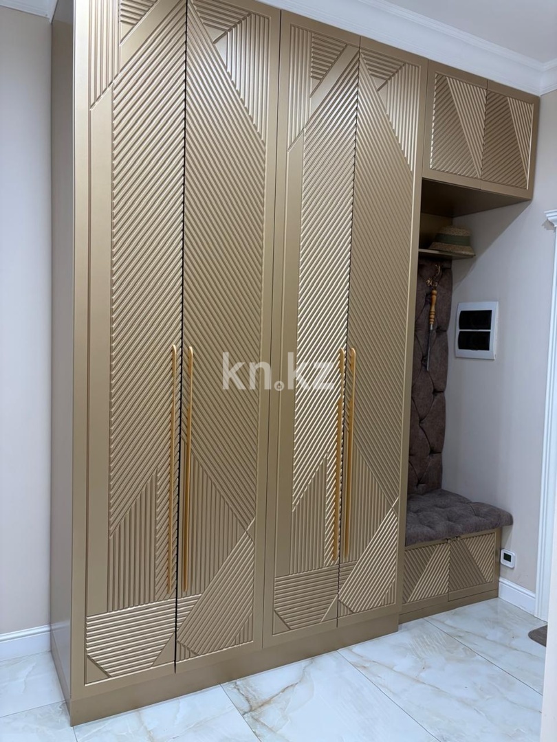 Аренда 3-комнатной квартиры, 135 м² в Астане