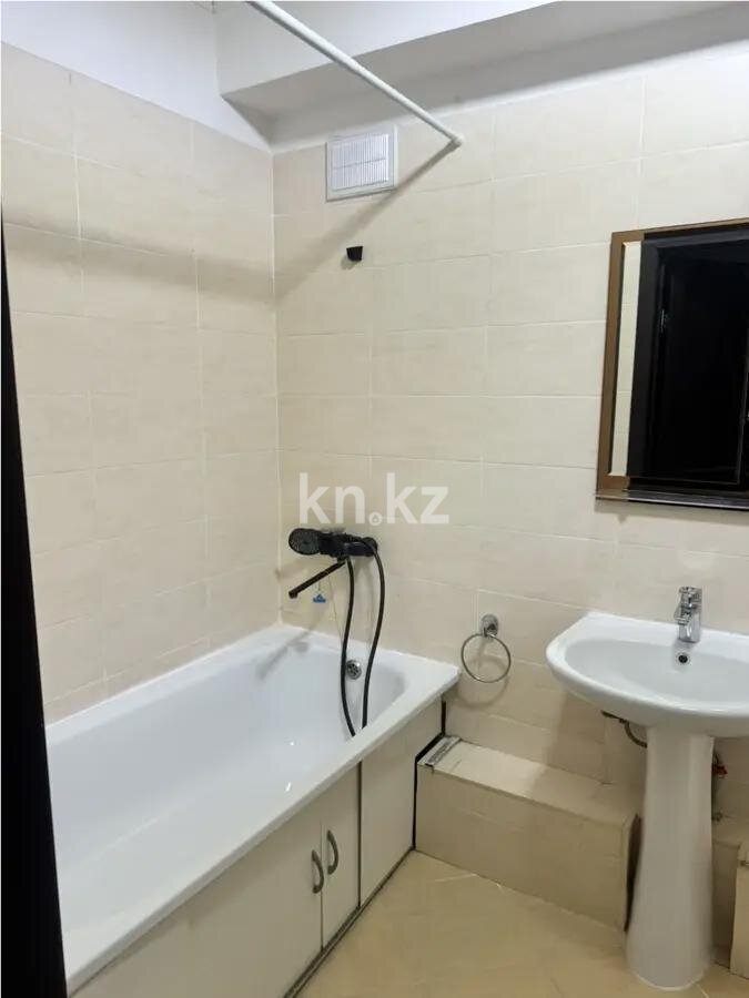 Продажа 2-комнатной квартиры, 42 м² в Алматы - фото 4