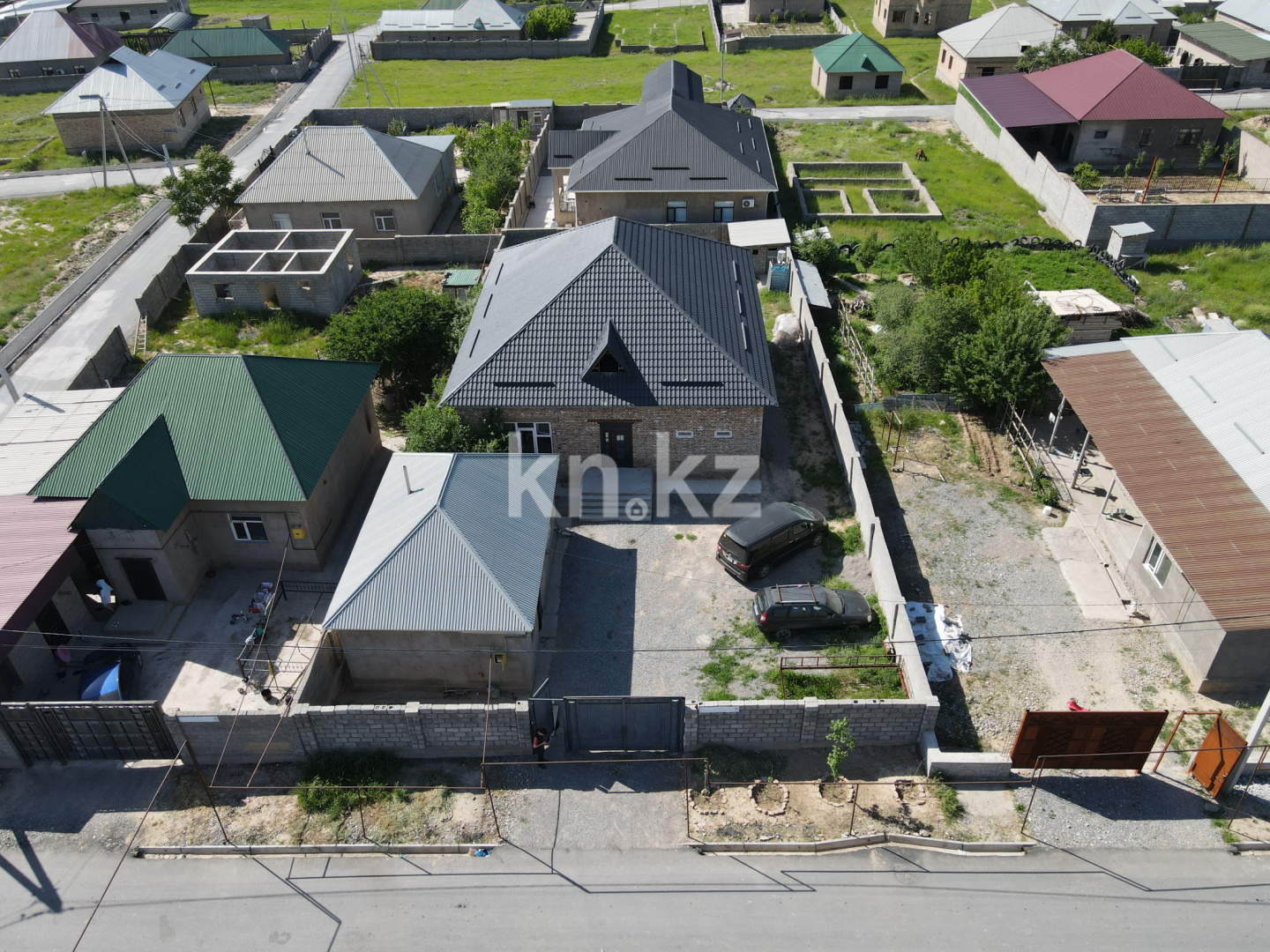 Продажа 5-комнатного дома, 200 м² в Шымкенте