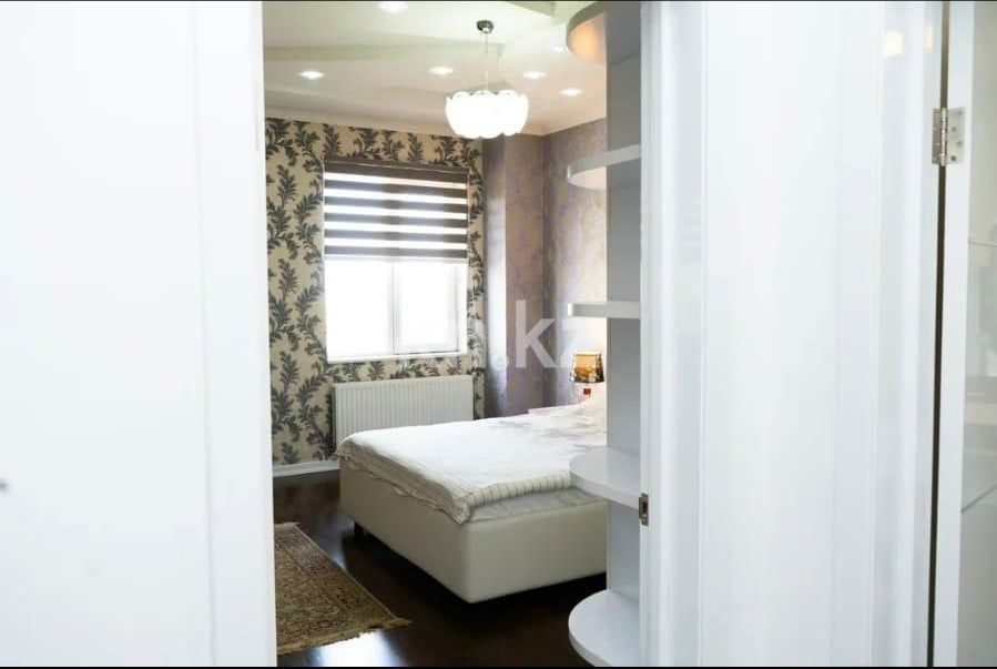 Аренда 3-комнатной квартиры, 115 м², пр. Кабанбай батыра, дом  6/3 в Астане - фото 6