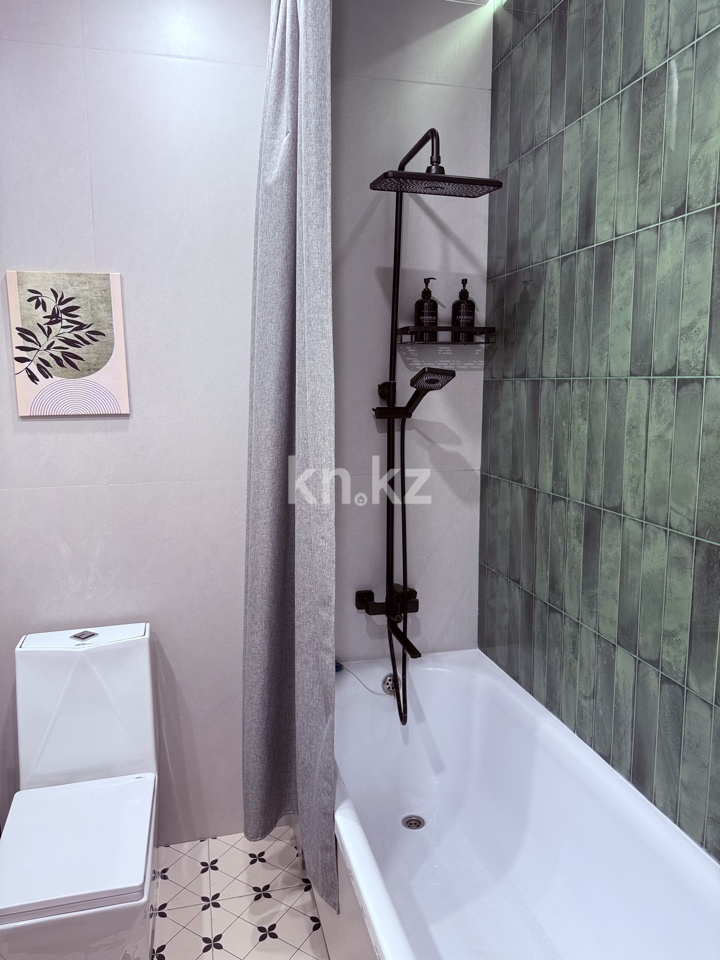 Аренда 1-комнатной квартиры посуточно, 35 м² в Алматы - фото 15