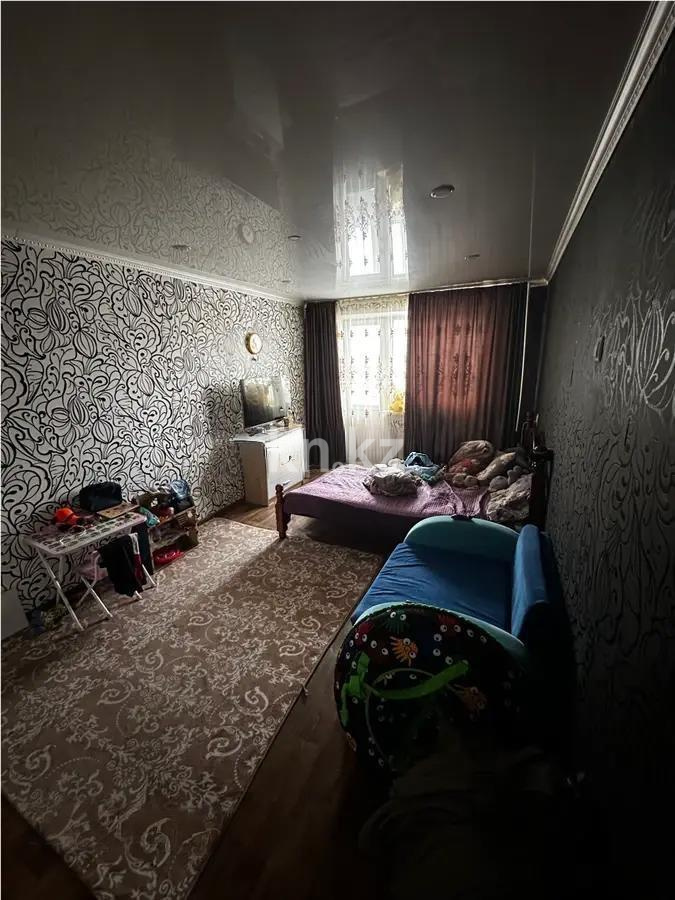 Продажа 1-комнатной квартиры, 33 м², мкр-н 11а, дом  5 в Караганде