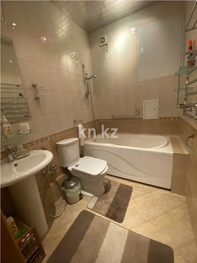 Продажа 3-комнатной квартиры, 201.4 м², мкр-н Керемет, дом  3/2 в Алматы - фото 5