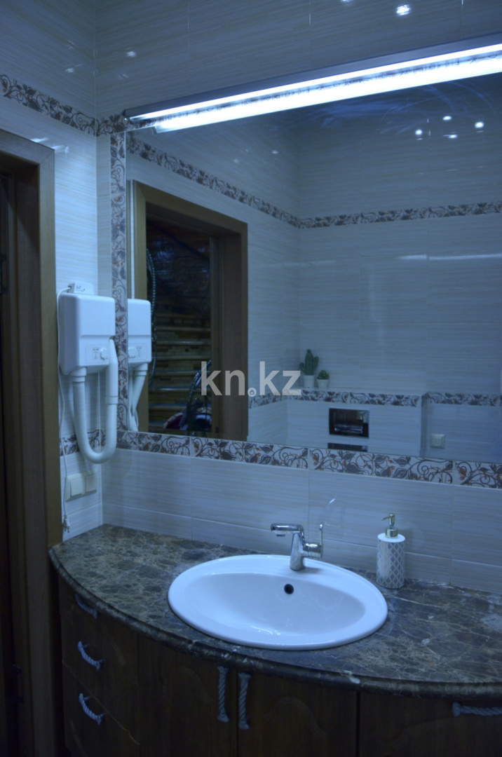 Продажа 7-комнатного дома, 380 м² в Алматы - фото 37