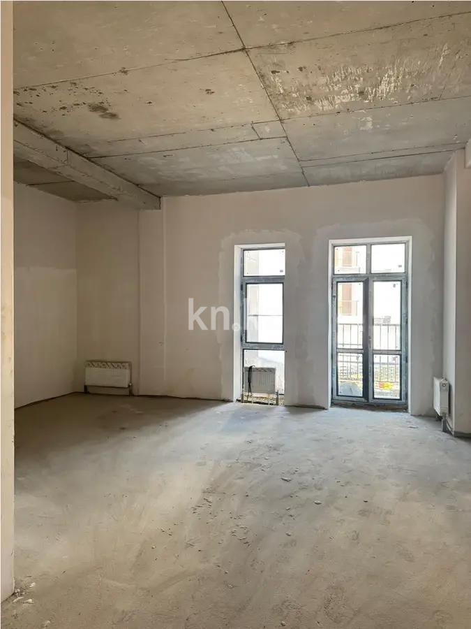 Продажа 4-комнатной квартиры, 152.1 м², ул. Салыкова, дом  40 в Алматы - фото 2