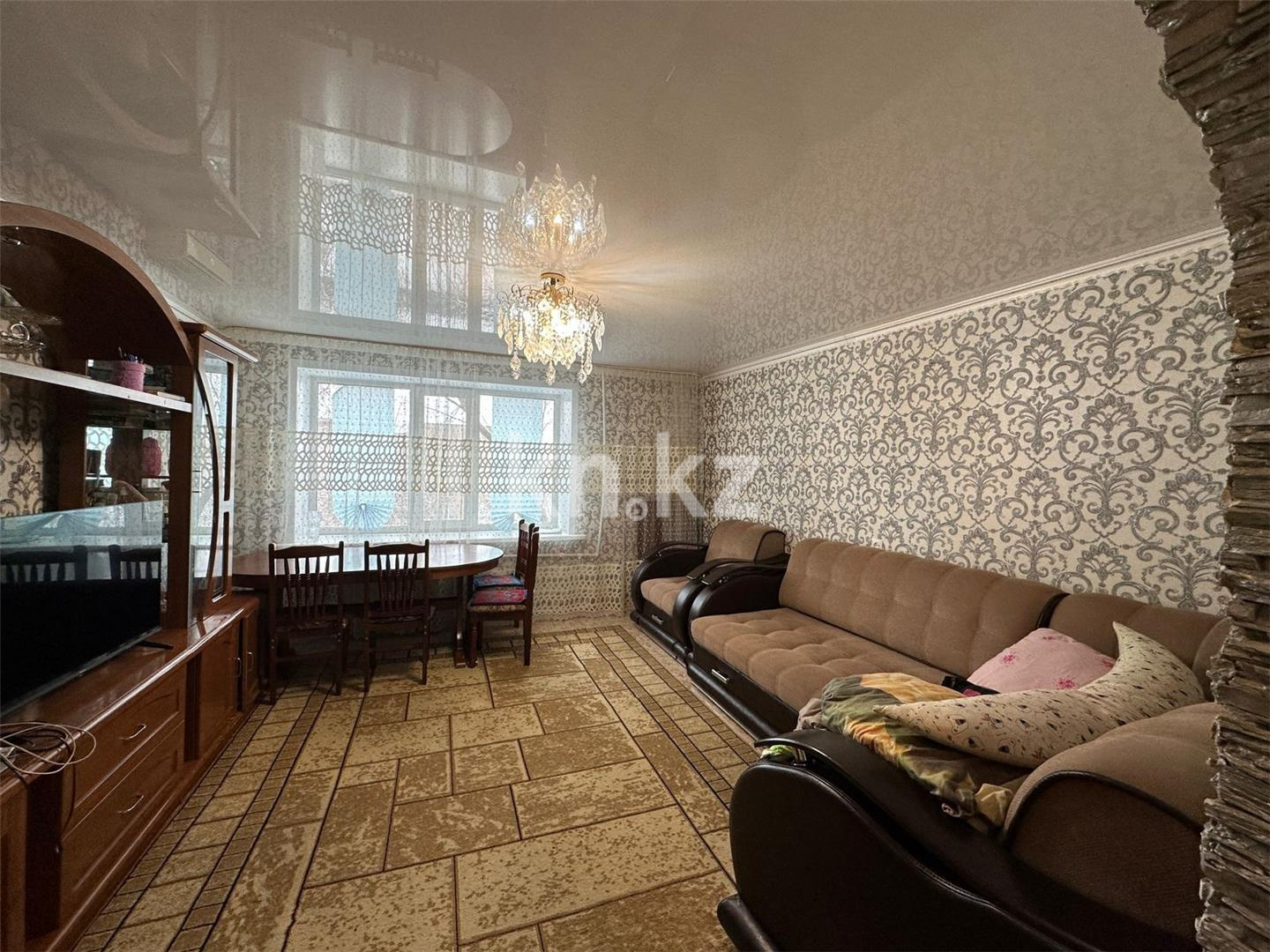 Продажа 3-комнатной квартиры, 74 м², ул. Гапеева в Караганде