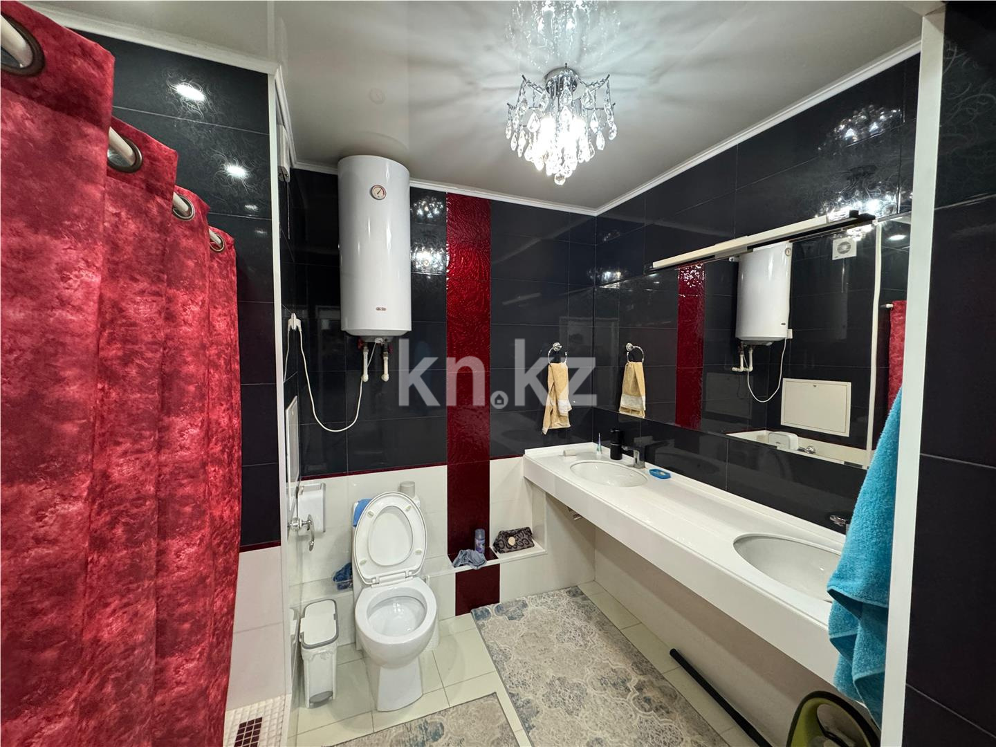 Продажа 3-комнатной квартиры, 144 м², мкр-н Голубые Пруды, дом  5/4 в Караганде - фото 10