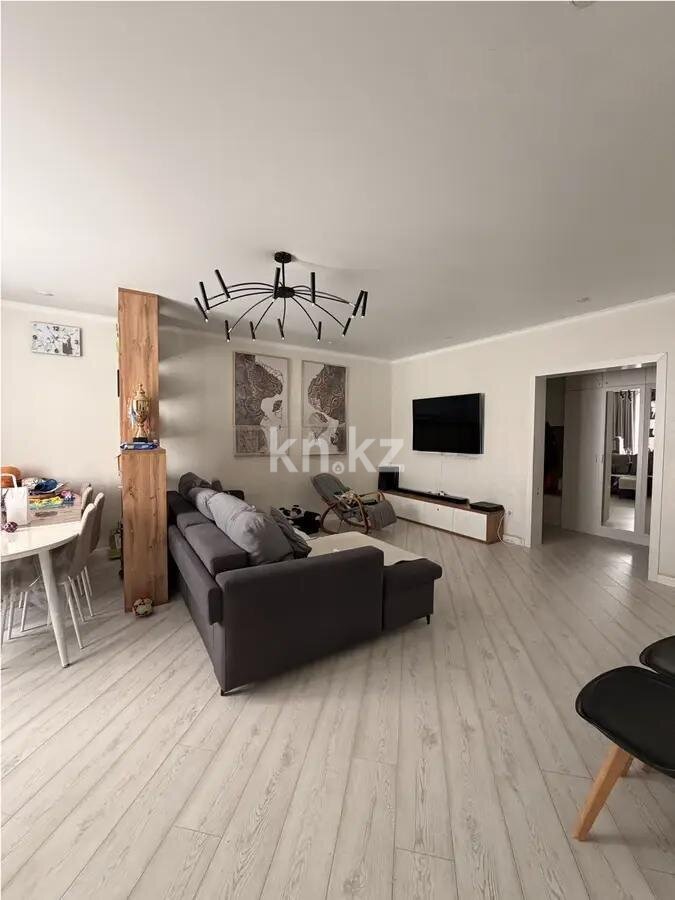 Продажа 4-комнатной квартиры, 122.7 м² в Алматы