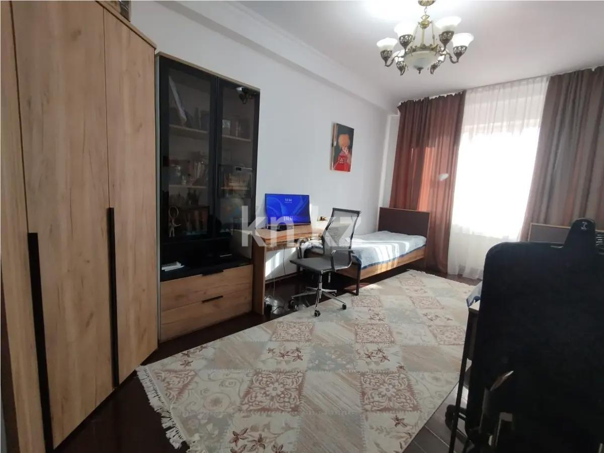 Продажа 4-комнатной квартиры, 138 м², ул. Кургальжинское шоссе, дом  6 в Астане - фото 4