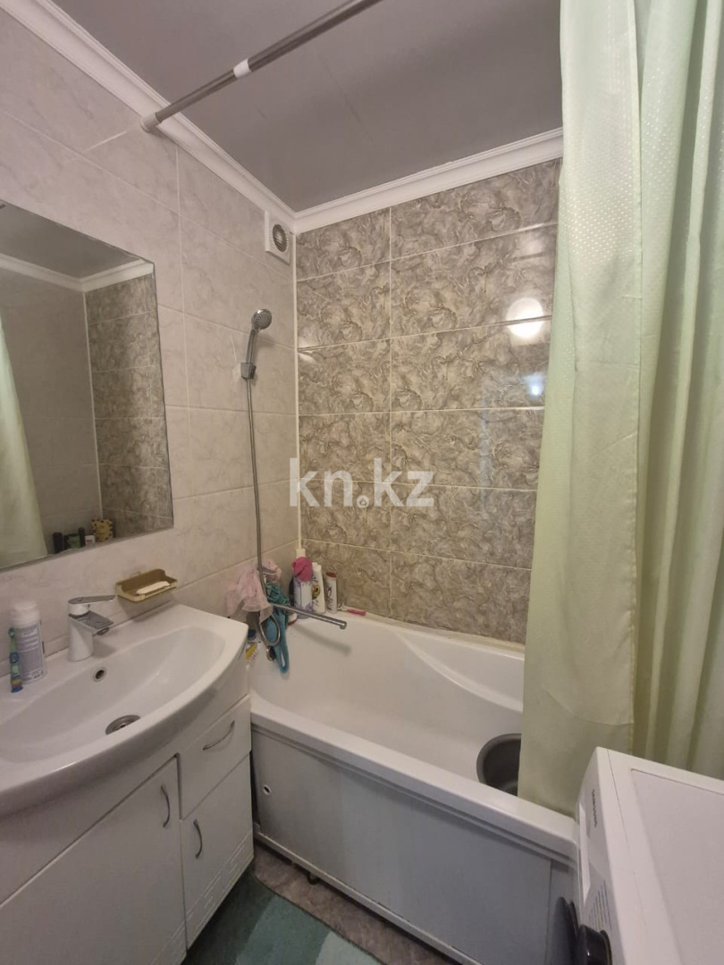 Продажа 4-комнатной квартиры, 86.2 м², мкр. Голубые Пруды в Караганде - фото 11