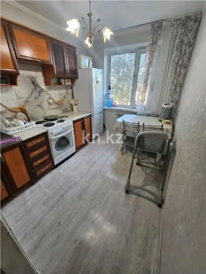 Продажа 3-комнатной квартиры, 68 м², мкр-н Восток-2, дом  12 в Караганде - фото 3