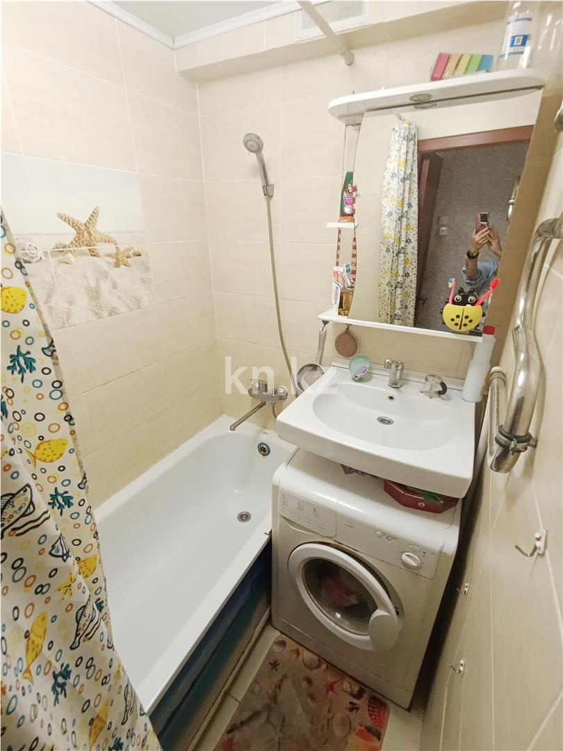 Продажа 2-комнатной квартиры, 45 м², мкр-н 23, дом  31 в Караганде - фото 7