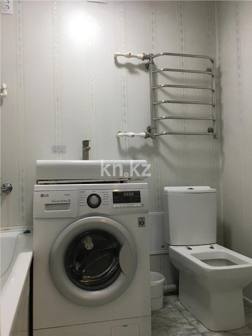 Продажа 2-комнатной квартиры, 44 м², пр. Бухар-жырау в Караганде - фото 8