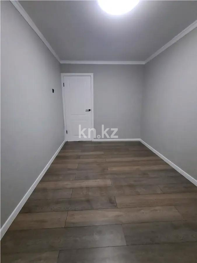 Продажа 2-комнатной квартиры, 44 м², мкр-н 15, дом  33 в Караганде - фото 4