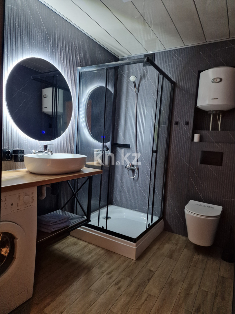 Аренда 2-комнатной квартиры, 48 м², пр. Бухар-жырау, дом  63 в Караганде - фото 3