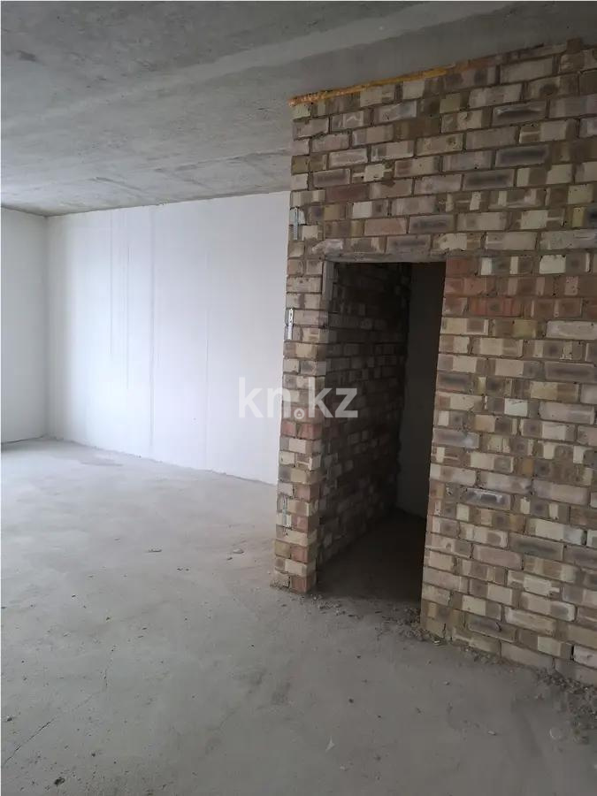 Продажа 1-комнатной квартиры, 131 м², ул. Ашимова, дом  15 в Караганде - фото 2