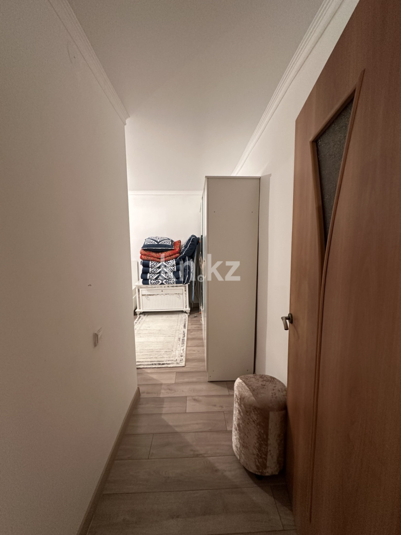 Продажа 3-комнатной квартиры, 70 м², мкр-н Нурсат-2, дом  43 в Шымкенте - фото 13