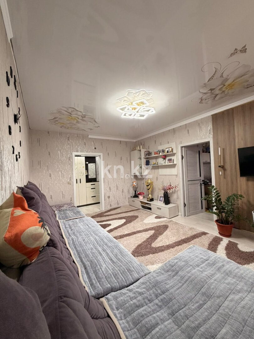 Продажа 3-комнатной квартиры, 62.8 м² в Караганде - фото 3