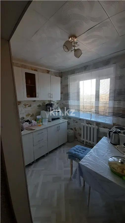 Продажа 2-комнатной квартиры, 45 м², мкр-н 15, дом  7 в Караганде - фото 3