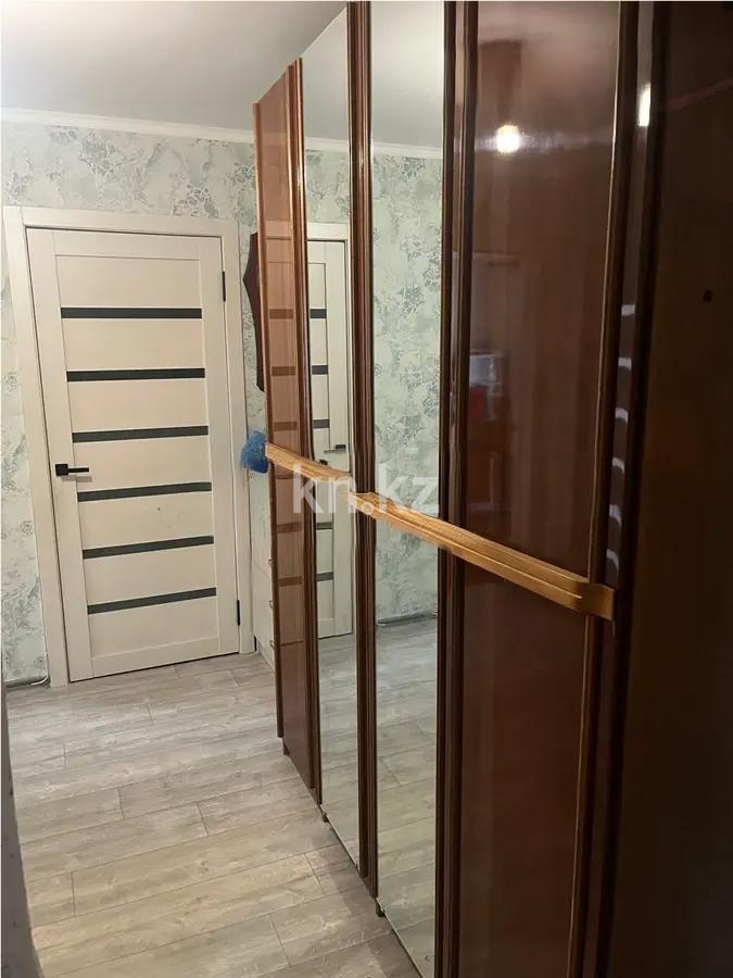 Продажа 3-комнатной квартиры, 64 м², мкр-н Степной-4, дом  11 в Караганде - фото 4