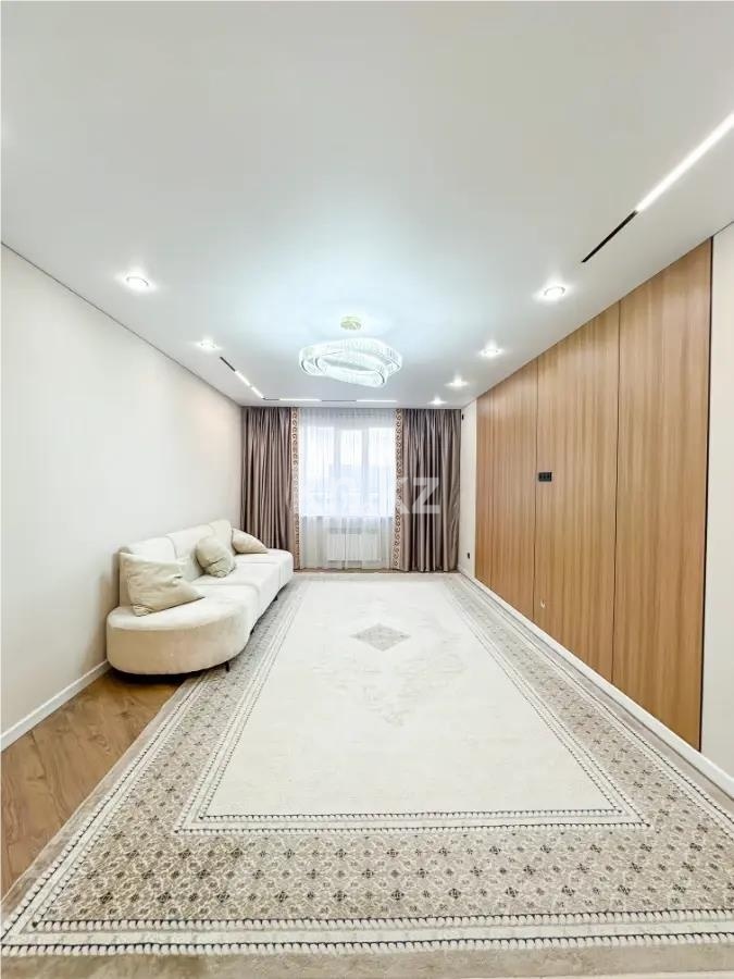 Продажа 2-комнатной квартиры, 70 м² в Астане
