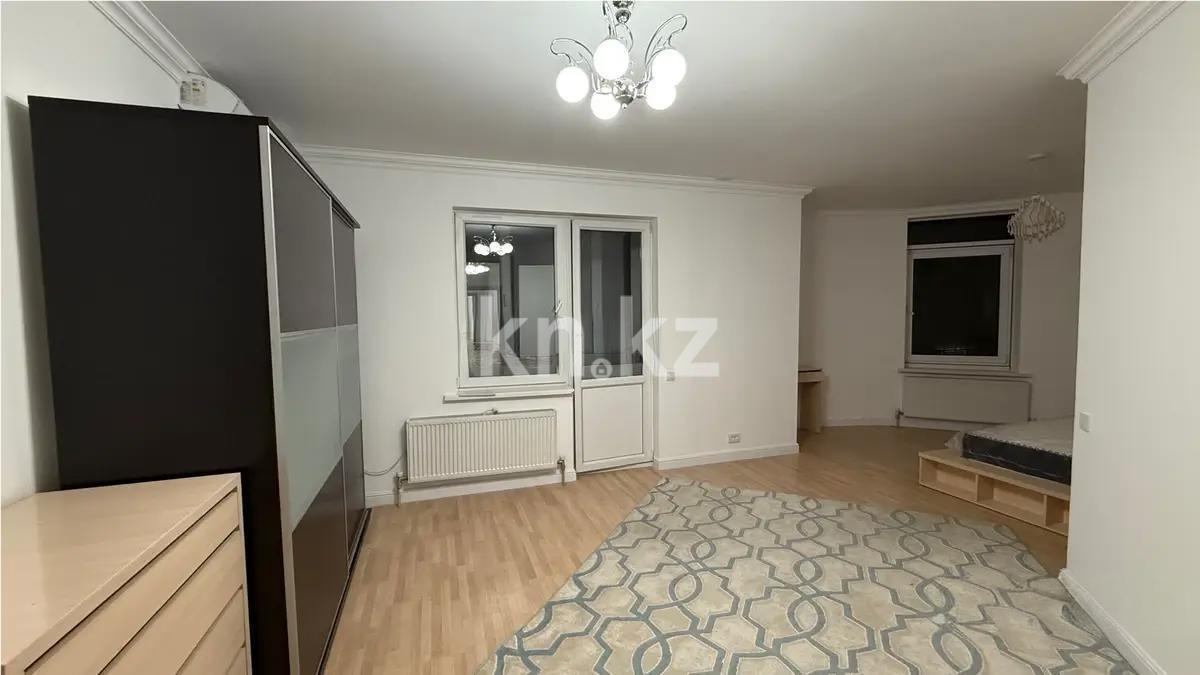 Продажа 3-комнатной квартиры, 133 м², ул. Сатпаева, дом  30а в Алматы - фото 2